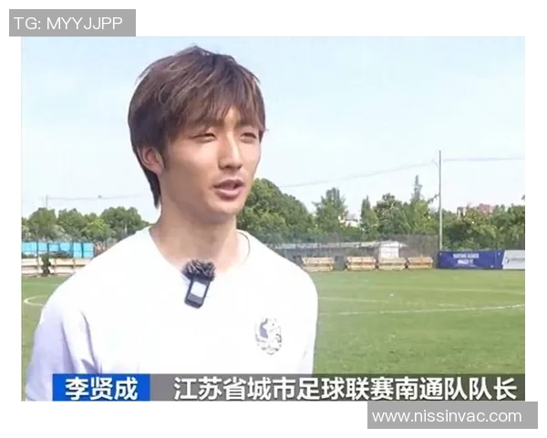 从草根到巅峰一位足球球星的成长与奋斗之路 从草根到巅峰一位足球球星的成长与奋斗之路