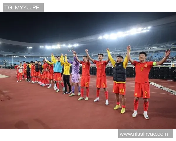 越南现役足球球星的赛场风采与国家队未来发展展望 越南现役足球球星的赛场风采与国家队未来发展展望