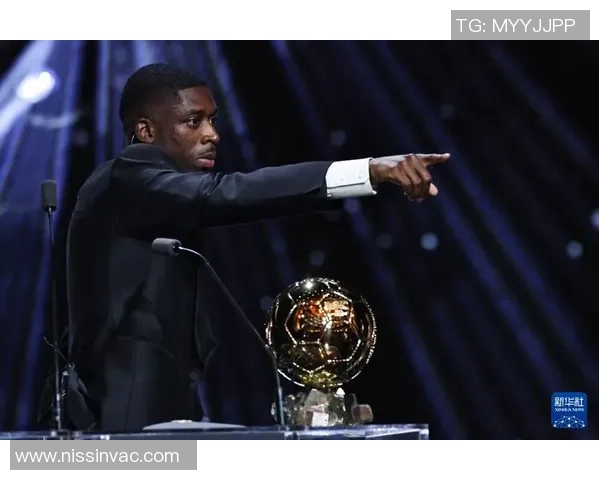 2025年全球足球现役球员1号位置排名揭晓 谁是当今足坛最强之星