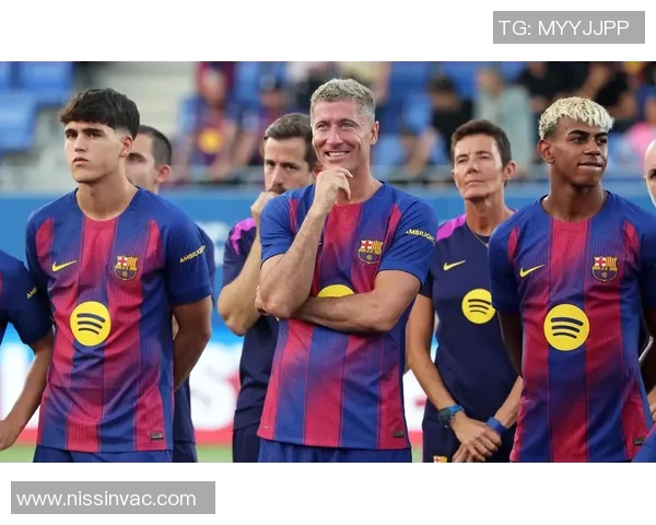 足球界十大传奇球星退役年龄一览 各时代巨星退役时刻揭晓 足球界十大传奇球星退役年龄一览 各时代巨星退役时刻揭晓